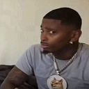 sideeye custom emote | 18+/15+ server