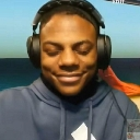 emoji_11 custom emote | Noob.com